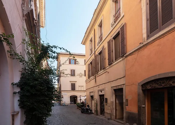 Trastevere Elegant Rome